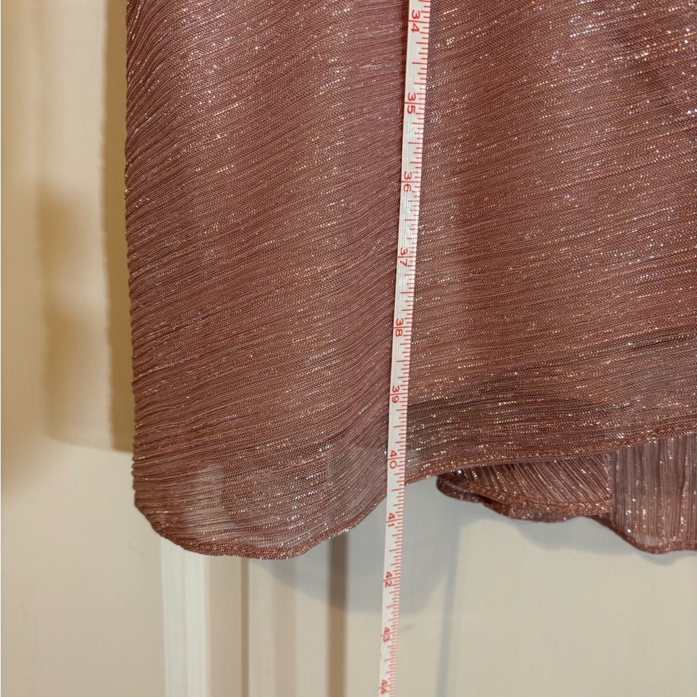 Gorgeous Asymmetrical layered shimmering Rose Pink dress. - Picture 9 of 16